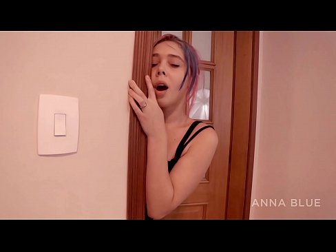 ❤️ Vaig tornar al meu germà. Vaig tenir sexe amb la seva xicota. retorn de lesbianes. ❤️ Porno a nosaltres